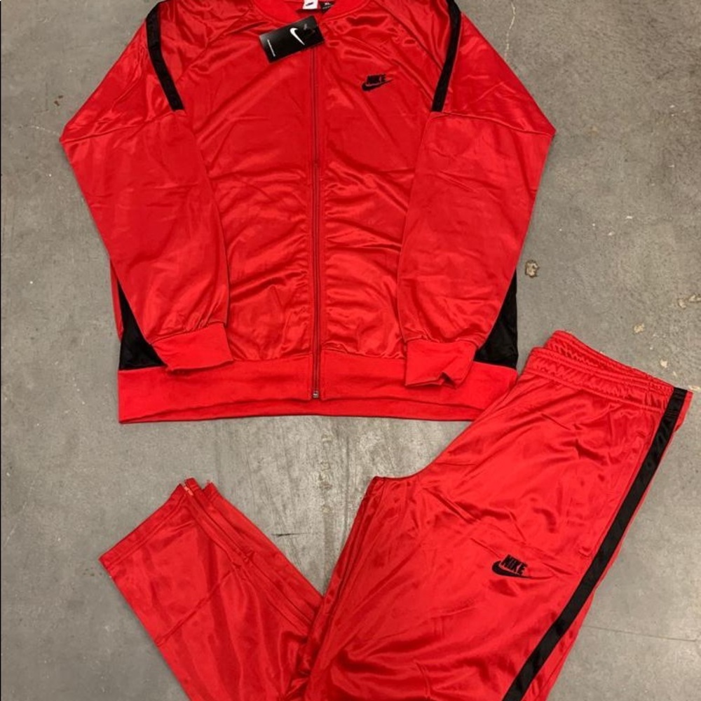 Mens Nike tracksuit